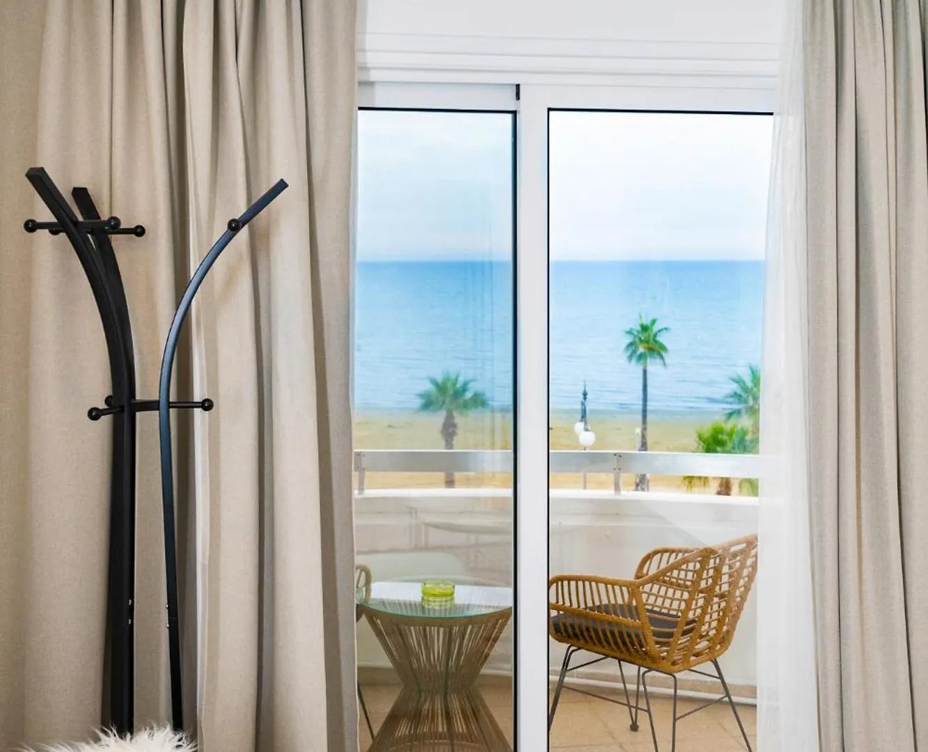 Lazuli Sea View Beachfront Ap 21 Larnaca Apartment
